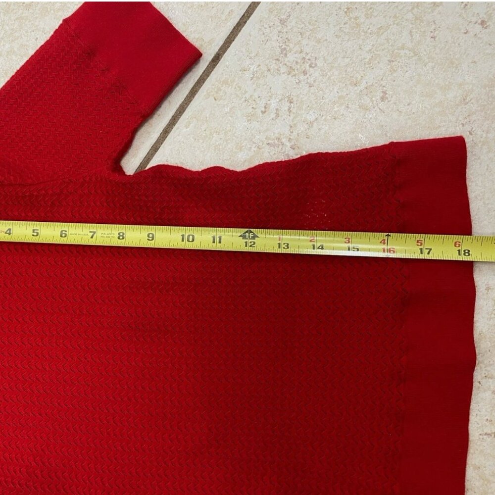Alice + Olivia EUC Red Short Sleeve Mockneck Sweater - Picture 7 of 10